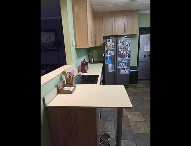 4 BEDROOM HOUSE FOR SALE IN KOOKRUS